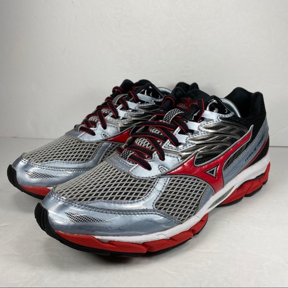 mizuno wave paradox 3